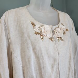 Ruby Rd. Cream Linen Blend Top